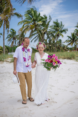 2024-04-25 Sandra and Kenneth Wedding Vow Renewal Smathers Beach, Key West -3720