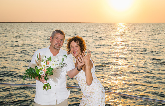 2023-05-06 Sabra and Mark Key West Sunrise Wedding-7522