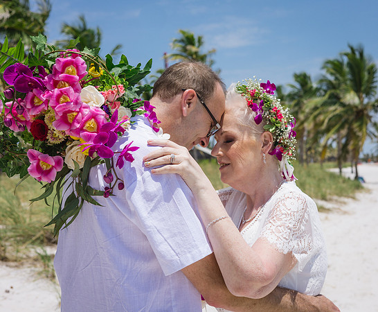 2024-04-25 Sandra and Kenneth Wedding Vow Renewal Smathers Beach, Key West -4016