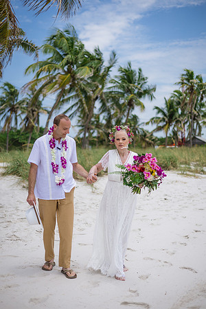 2024-04-25 Sandra and Kenneth Wedding Vow Renewal Smathers Beach, Key West -3714