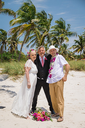 2024-04-25 Sandra and Kenneth Wedding Vow Renewal Smathers Beach, Key West -2309