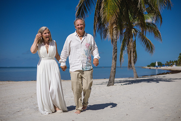 2023-05-28 Smathers Beach Wedding Vow Renewal-3-79