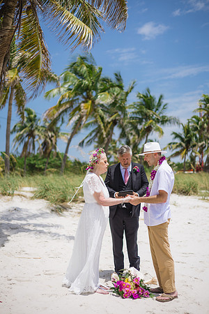 2024-04-25 Sandra and Kenneth Wedding Vow Renewal Smathers Beach, Key West -3823
