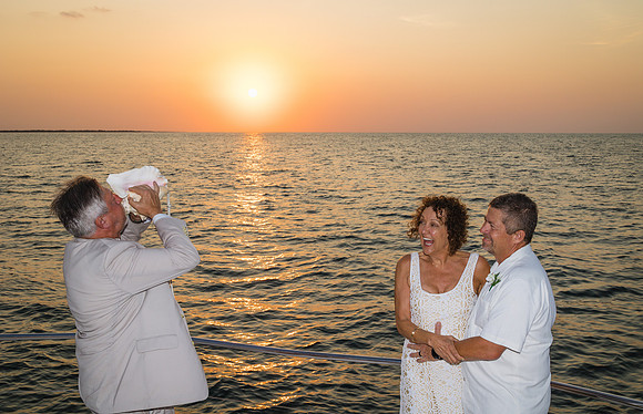 2023-05-06 Sabra and Mark Key West Sunrise Wedding-7424