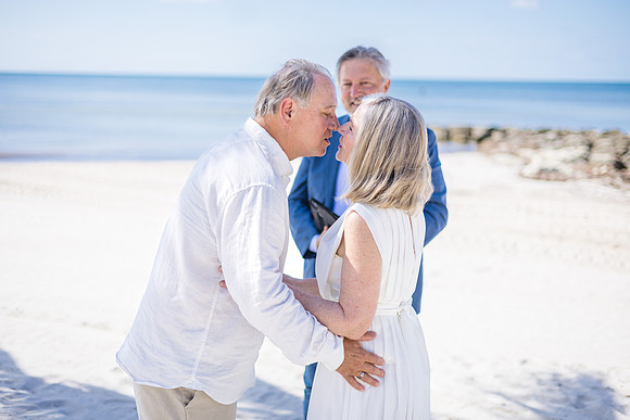 2023-05-28 Smathers Beach Wedding Vow Renewal-3-45