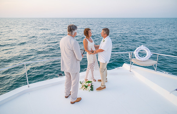 2023-05-06 Sabra and Mark Key West Sunrise Wedding-7384