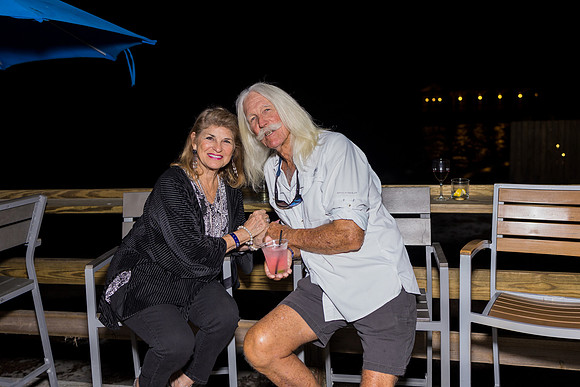 2023-04-19 Louie's 40th Anniversary Party -163