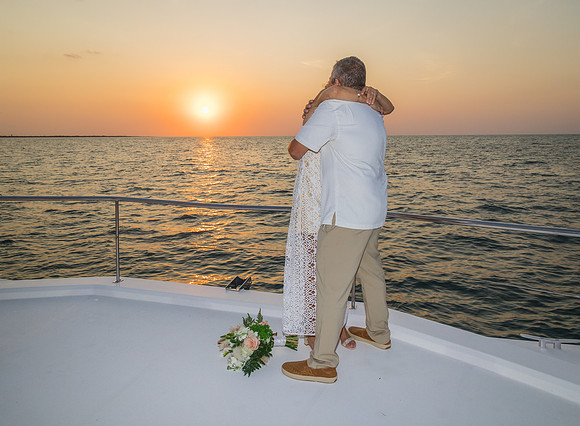 2023-05-06 Sabra and Mark Key West Sunrise Wedding-7435