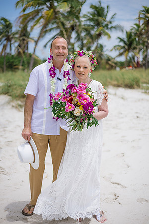 2024-04-25 Sandra and Kenneth Wedding Vow Renewal Smathers Beach, Key West -3695