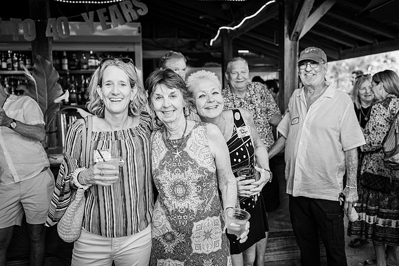 2023-04-19 Louie's 40th Anniversary Party -79