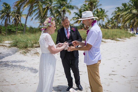 2024-04-25 Sandra and Kenneth Wedding Vow Renewal Smathers Beach, Key West -3848