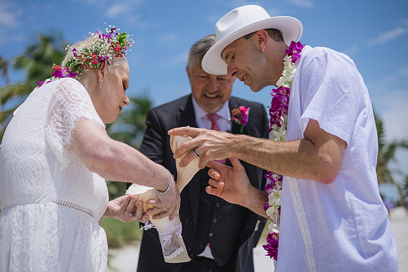 2024-04-25 Sandra and Kenneth Wedding Vow Renewal Smathers Beach, Key West -3840