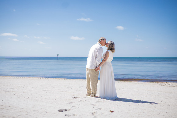 2023-05-28 Smathers Beach Wedding Vow Renewal-3-68