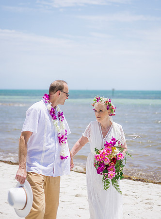 2024-04-25 Sandra and Kenneth Wedding Vow Renewal Smathers Beach, Key West -4112