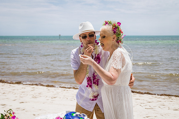 2024-04-25 Sandra and Kenneth Wedding Vow Renewal Smathers Beach, Key West -2341