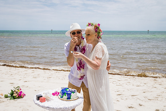 2024-04-25 Sandra and Kenneth Wedding Vow Renewal Smathers Beach, Key West -2344
