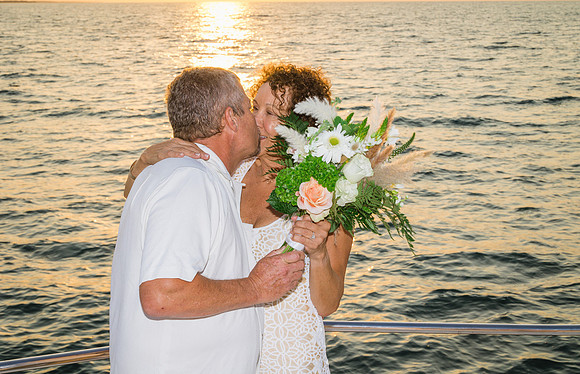2023-05-06 Sabra and Mark Key West Sunrise Wedding-7547