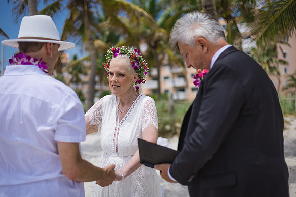 2024-04-25 Sandra and Kenneth Wedding Vow Renewal Smathers Beach, Key West -3753