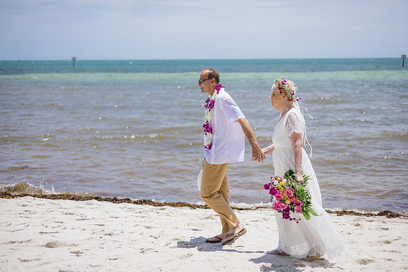 2024-04-25 Sandra and Kenneth Wedding Vow Renewal Smathers Beach, Key West -4094
