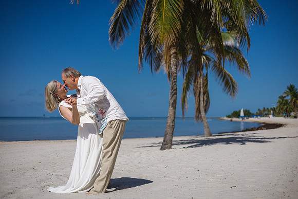 2023-05-28 Smathers Beach Wedding Vow Renewal-3-77