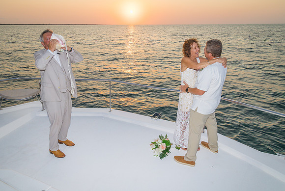 2023-05-06 Sabra and Mark Key West Sunrise Wedding-7437