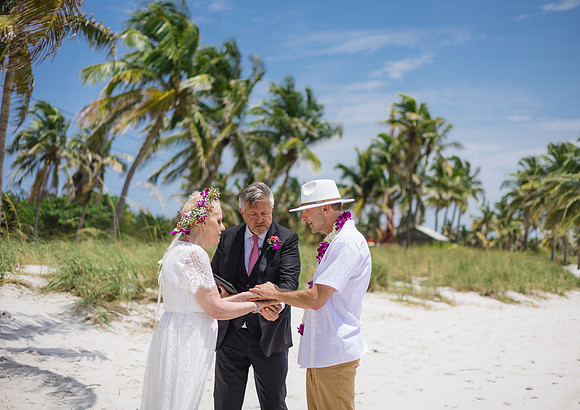 2024-04-25 Sandra and Kenneth Wedding Vow Renewal Smathers Beach, Key West -3784