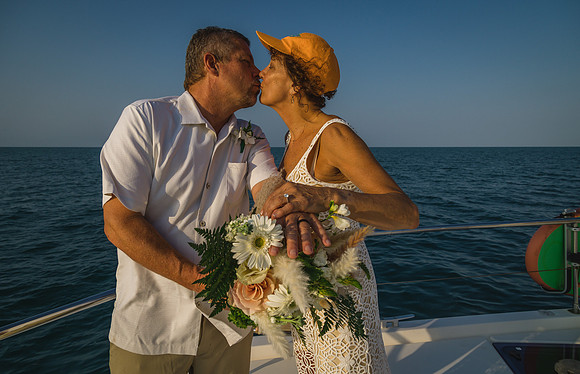 2023-05-06 Sabra and Mark Key West Sunrise Wedding-8005