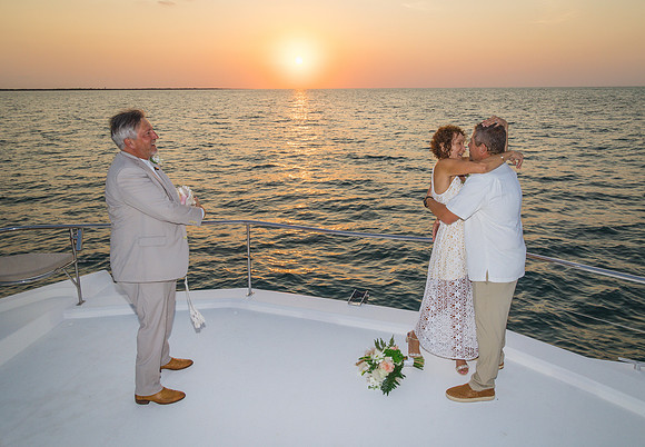 2023-05-06 Sabra and Mark Key West Sunrise Wedding-7429