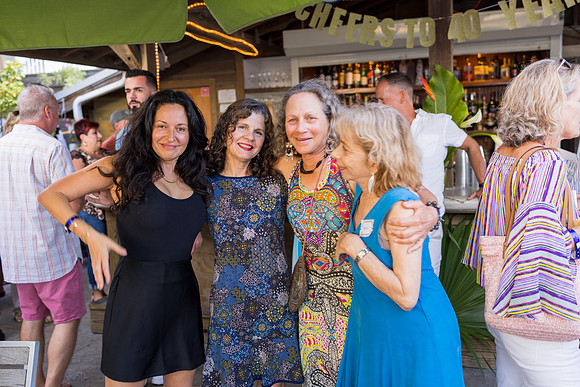 2023-04-19 Louie's 40th Anniversary Party -81