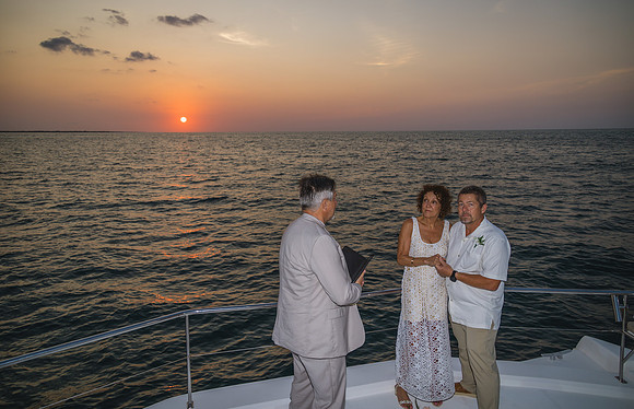 2023-05-06 Sabra and Mark Key West Sunrise Wedding-7333
