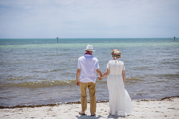 2024-04-25 Sandra and Kenneth Wedding Vow Renewal Smathers Beach, Key West -3896