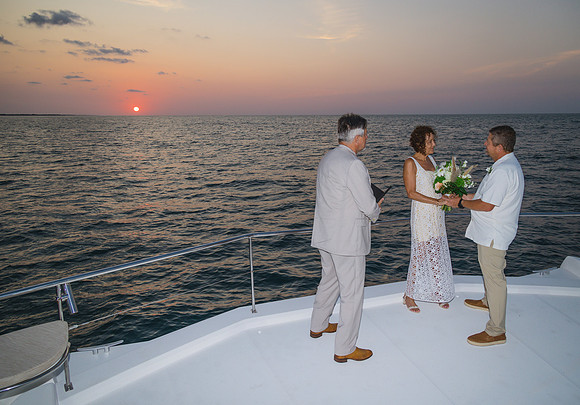 2023-05-06 Sabra and Mark Key West Sunrise Wedding-7306