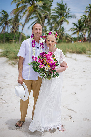 2024-04-25 Sandra and Kenneth Wedding Vow Renewal Smathers Beach, Key West -3697