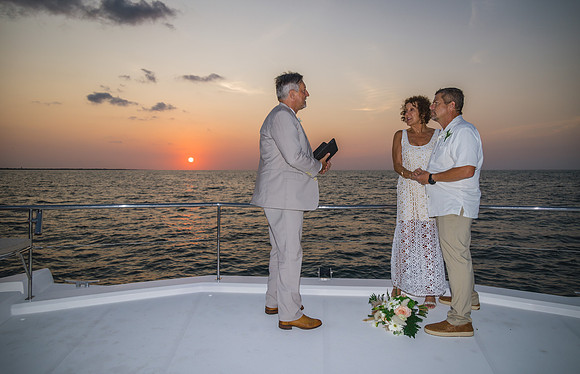 2023-05-06 Sabra and Mark Key West Sunrise Wedding-7331