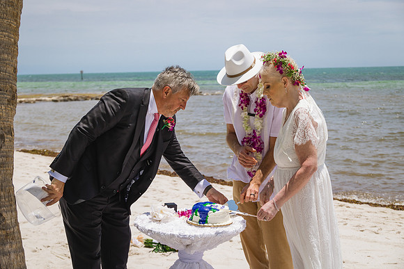 2024-04-25 Sandra and Kenneth Wedding Vow Renewal Smathers Beach, Key West -2325