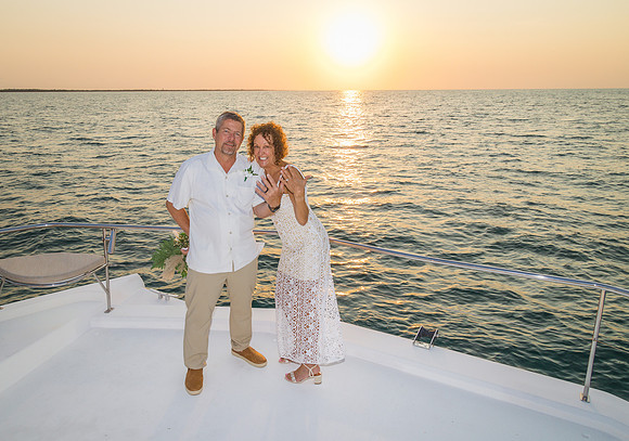 2023-05-06 Sabra and Mark Key West Sunrise Wedding-7528