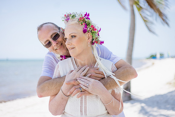 2024-04-25 Sandra and Kenneth Wedding Vow Renewal Smathers Beach, Key West -4129
