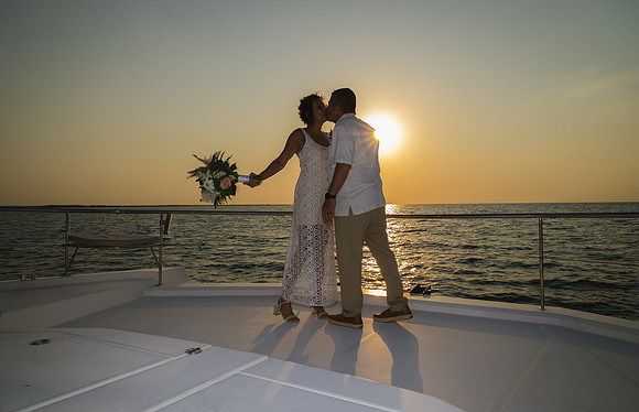 2023-05-06 Sabra and Mark Key West Sunrise Wedding-7762