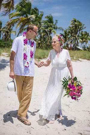 2024-04-25 Sandra and Kenneth Wedding Vow Renewal Smathers Beach, Key West -4055