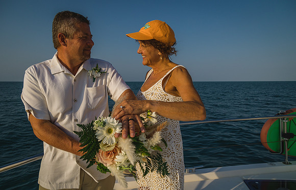 2023-05-06 Sabra and Mark Key West Sunrise Wedding-8002
