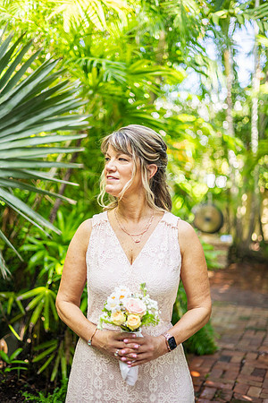 2023-08-25 Colleen and Michael Beach The Garden Hotel Key West Proofing Album-2-33