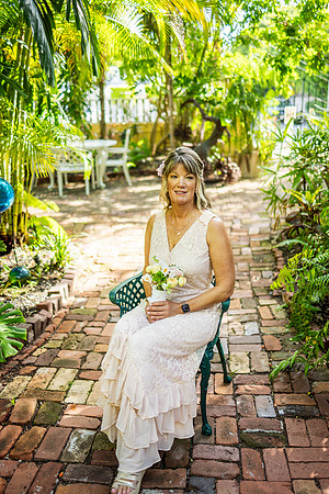 2023-08-25 Colleen and Michael Beach The Garden Hotel Key West Proofing Album-1584