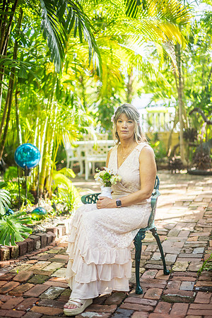 2023-08-25 Colleen and Michael Beach The Garden Hotel Key West Proofing Album-1589
