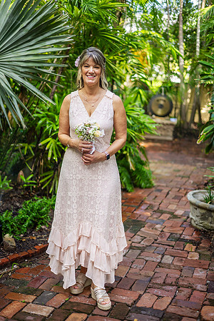 2023-08-25 Colleen and Michael Beach The Garden Hotel Key West Proofing Album-1612