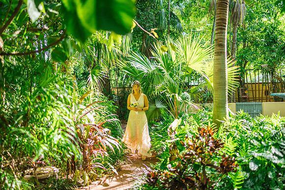 2023-08-25 Colleen and Michael Beach The Garden Hotel Key West Proofing Album-1641