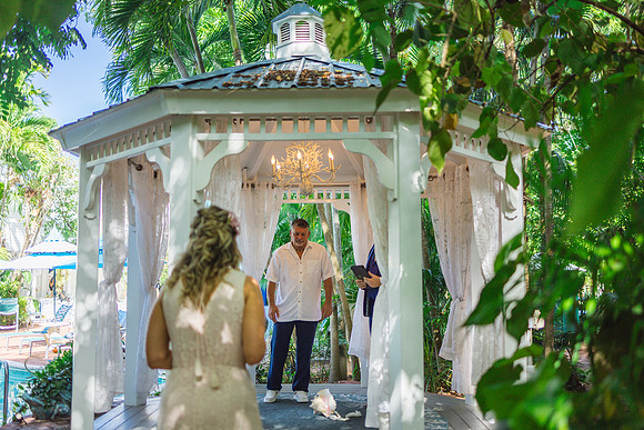 2023-08-25 Colleen and Michael Beach The Garden Hotel Key West Proofing Album-1658