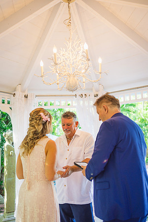 2023-08-25 Colleen and Michael Beach The Garden Hotel Key West Proofing Album-1717