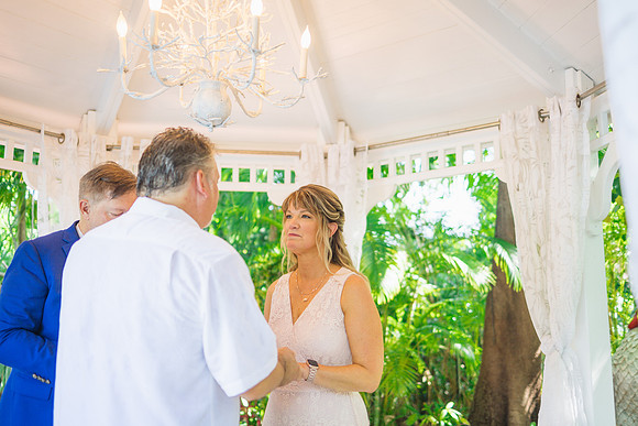 2023-08-25 Colleen and Michael Beach The Garden Hotel Key West Proofing Album-1721