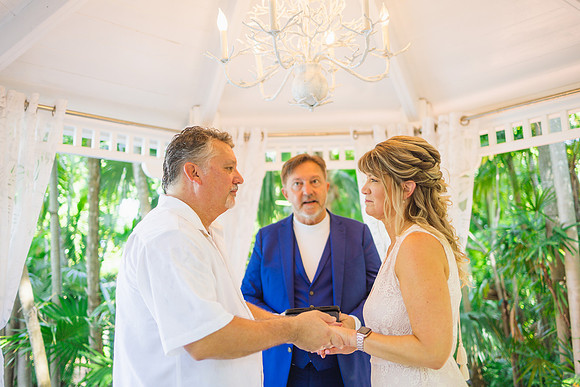 2023-08-25 Colleen and Michael Beach The Garden Hotel Key West Proofing Album-1725