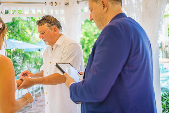 2023-08-25 Colleen and Michael Beach The Garden Hotel Key West Proofing Album-1751